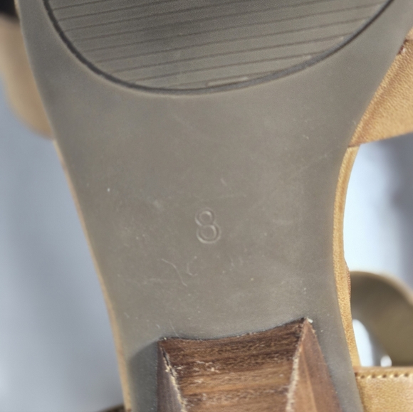 Coach and Four Tan Tilda Sandal Heels 8 - Picture 7 of 9